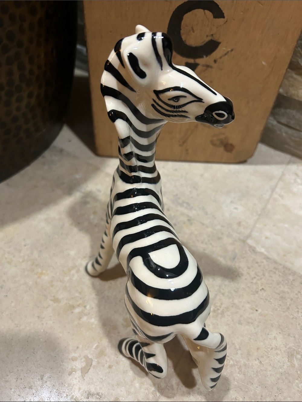 vintage Robert Simmons Pottery zebra figurine named "Zig” - Picture 8 of 11
